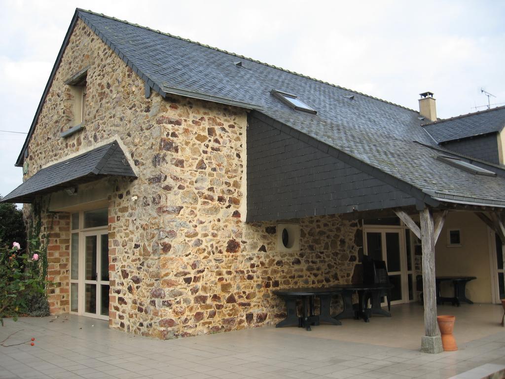 Domaine Des Mille Oiseaux Villa Villiers-Charlemagne Exterior photo